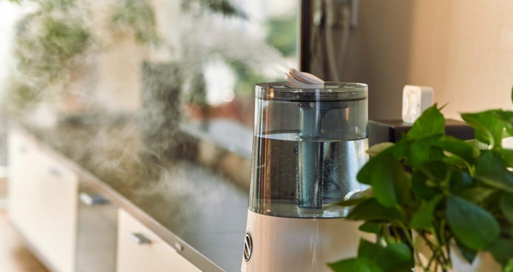 Ultrasonic cool mist humidifier